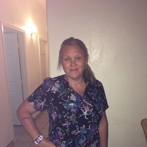 Meet your Posher, Chanelle